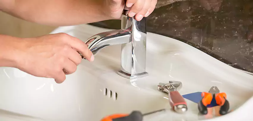 Bathtub Faucet Replacement in Paramus